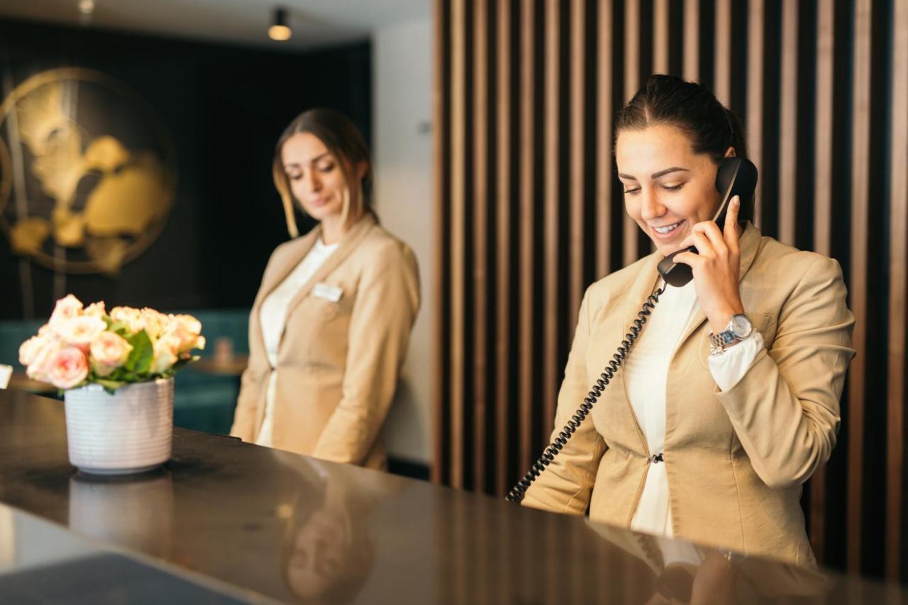Central Point Hotel Beograd Eksteriør billede
