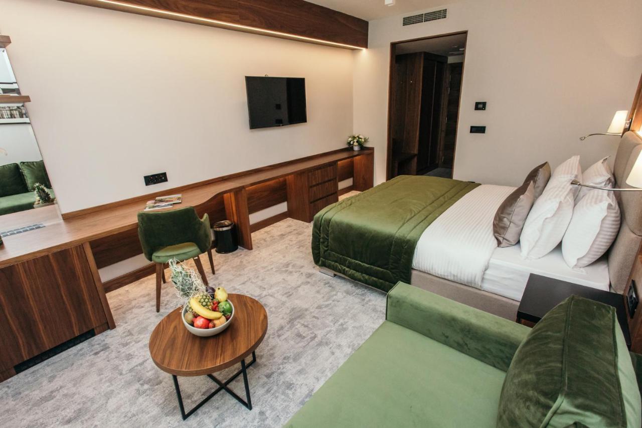 Central Point Hotel Beograd Eksteriør billede