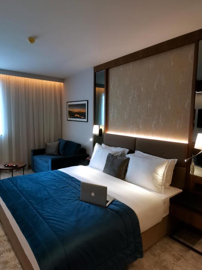 Central Point Hotel Beograd Eksteriør billede